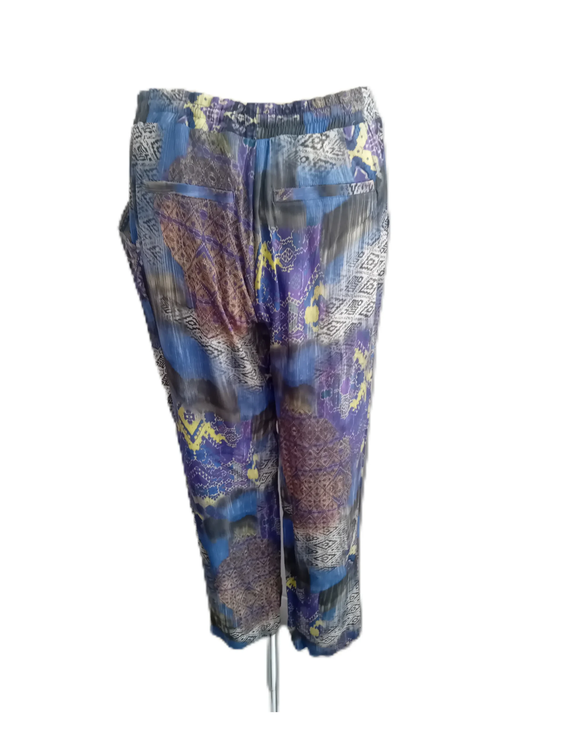 Farebné dámske nohavice pre pohodlný a svieži každodenný outfit