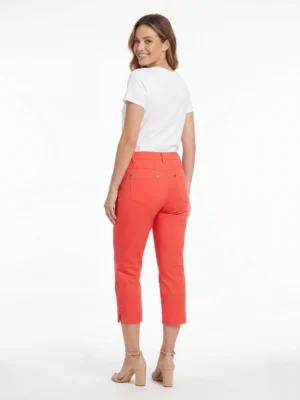Oranžové dámske 7/8 nohavice pre svieži a pohodlný denný outfit