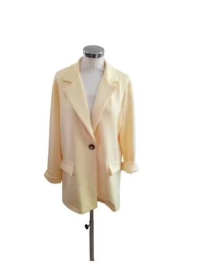 Športovo elegantné sako, ktoré využijete každý týždeň